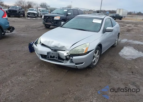 2004 Honda Accord 2.4 Ex z USA, uszkodzony, nr VIN 1HGCM72604A015112